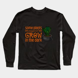 Grows in the dark! Cast iron plant aspidistra Long Sleeve T-Shirt